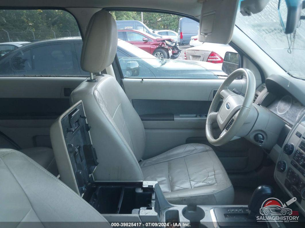 1FMCU0DG7BKC40318 2011 FORD ESCAPE photo no. 5
