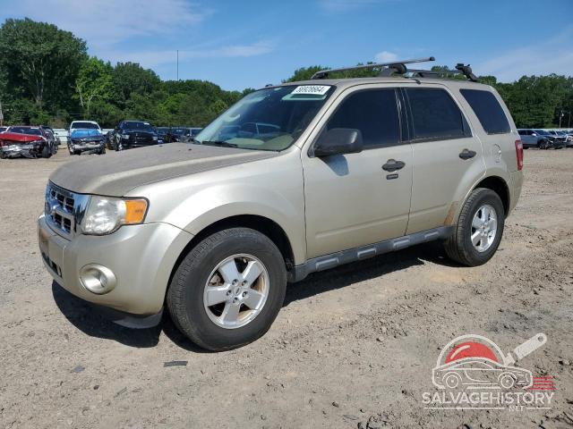 1FMCU0DGXBKC08852 2011 FORD ESCAPE photo no. 14