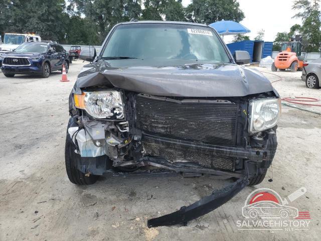 1FMCU0E70BKA92852 2011 FORD ESCAPE photo no. 5