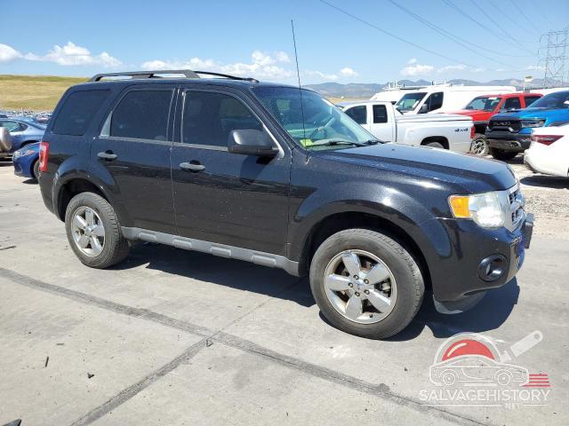 1FMCU9DGXBKB98067 2011 FORD ESCAPE photo no. 4