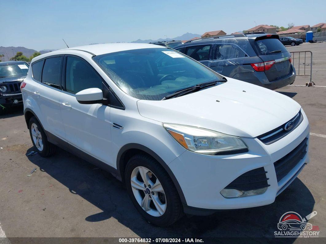 1FMCU0GX2FUC02050 2015 FORD ESCAPE photo no. 17