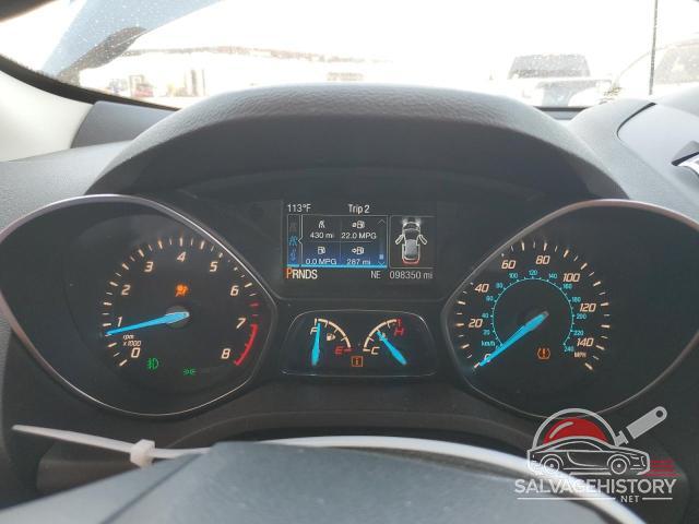 1FMCU0J91FUA31589 2015 FORD ESCAPE photo no. 9