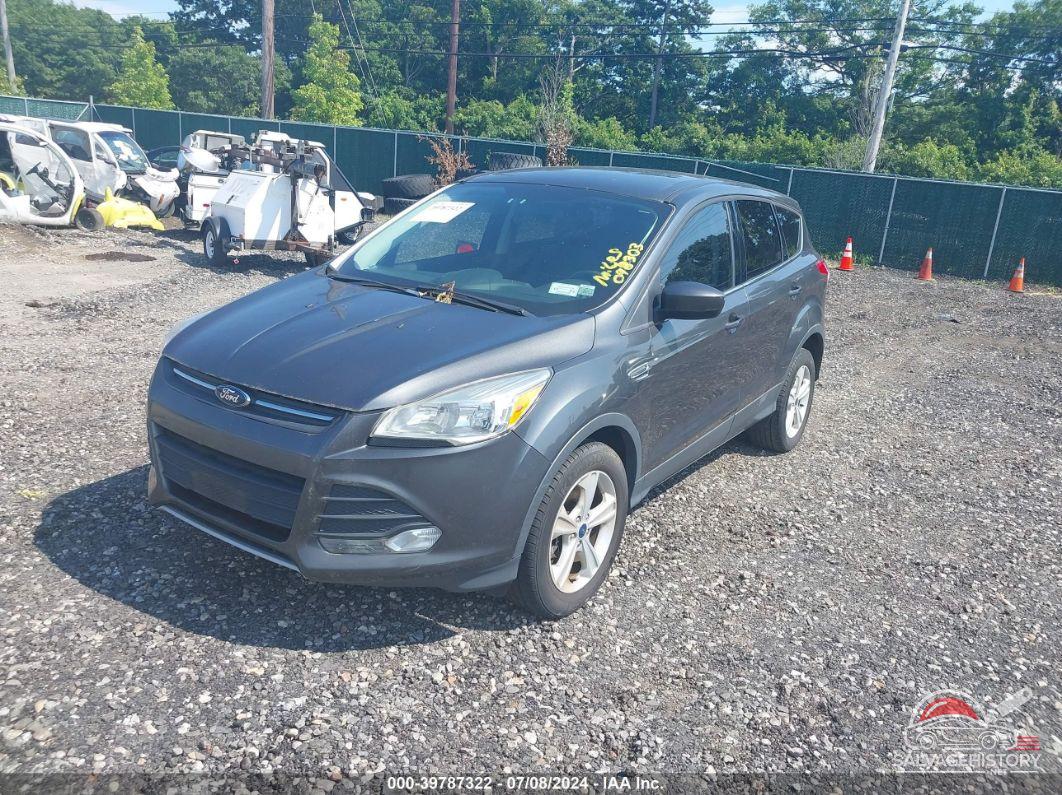 1FMCU9G96FUA32474 2015 FORD ESCAPE photo no. 2