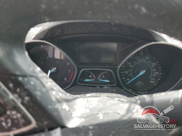 1FMCU0GD1KUA11493 2019 FORD ESCAPE photo no. 9