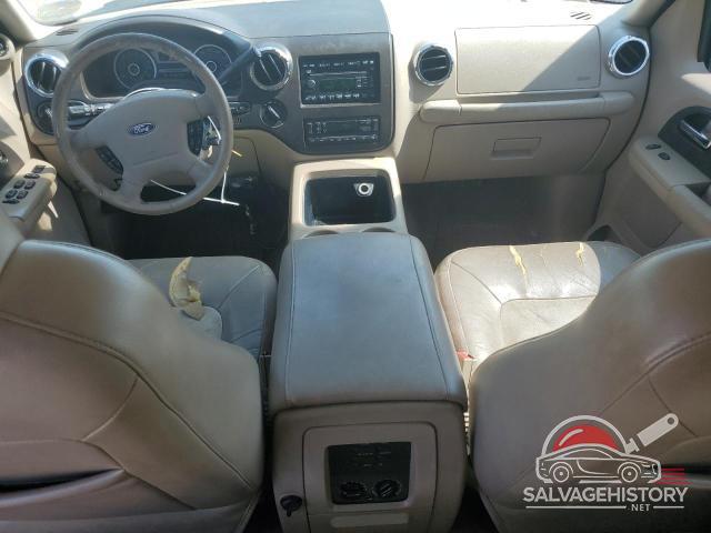1FMFU18516LA45200 2006 FORD EXPEDITION photo no. 8