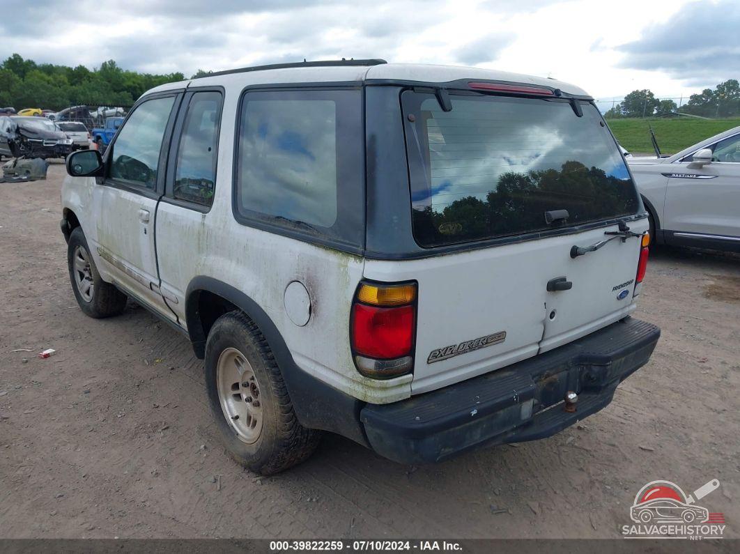 1FMCU24XXVUA08266 1997 FORD EXPLORER photo no. 3