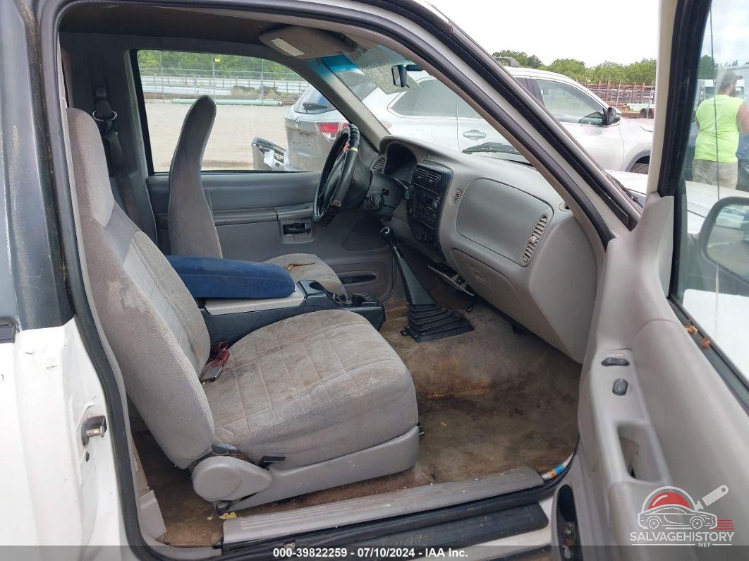 1FMCU24XXVUA08266 1997 FORD EXPLORER photo no. 5