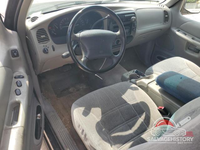 1FMYU22XXXUB06158 1999 FORD EXPLORER photo no. 8