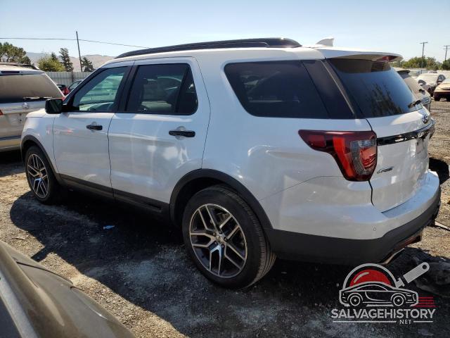 1FM5K8GT2GGC13026 2016 FORD EXPLORER photo no. 2