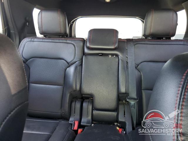 1FM5K8GT3GGB19155 2016 FORD EXPLORER photo no. 10