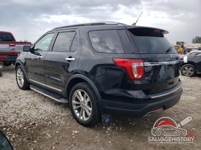 1FM5K8D82JGB02189 2018 FORD EXPLORER photo no. 2