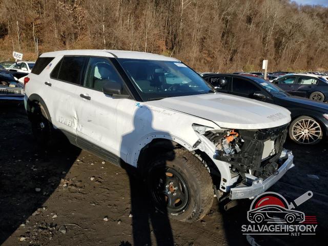 1FM5K8AWXNNA02605 2022 FORD EXPLORER photo no. 4