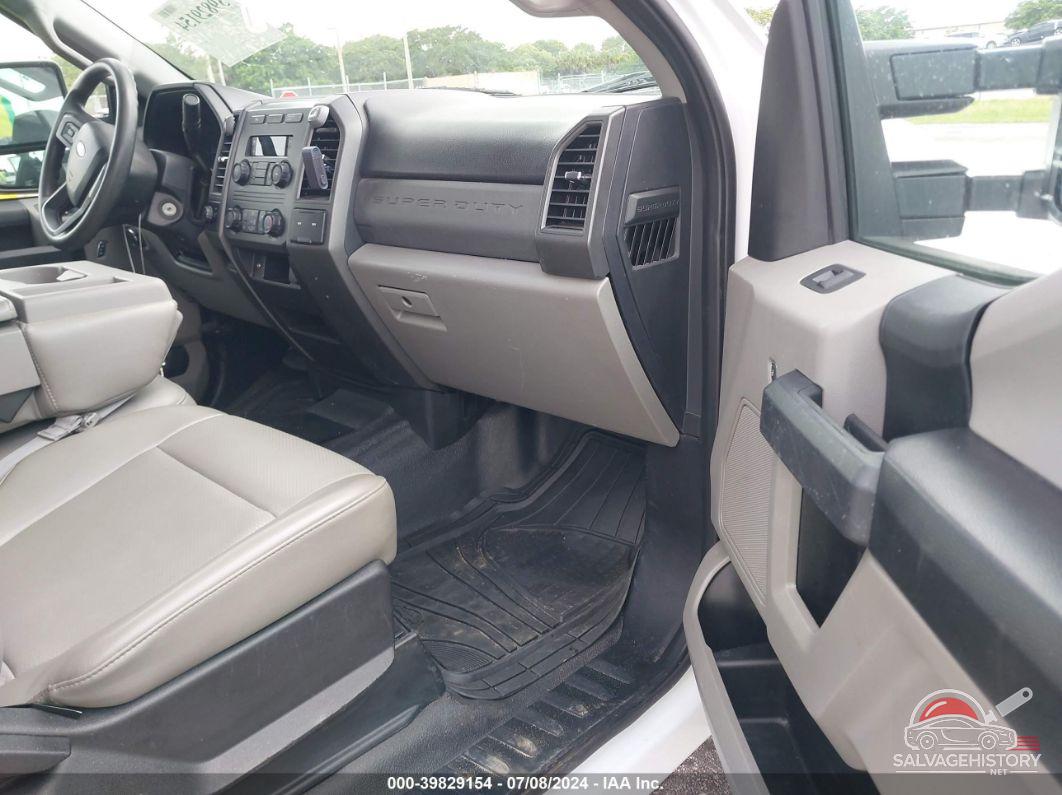 1FT7W2A63KEE25178 2019 FORD F-250 photo no. 5