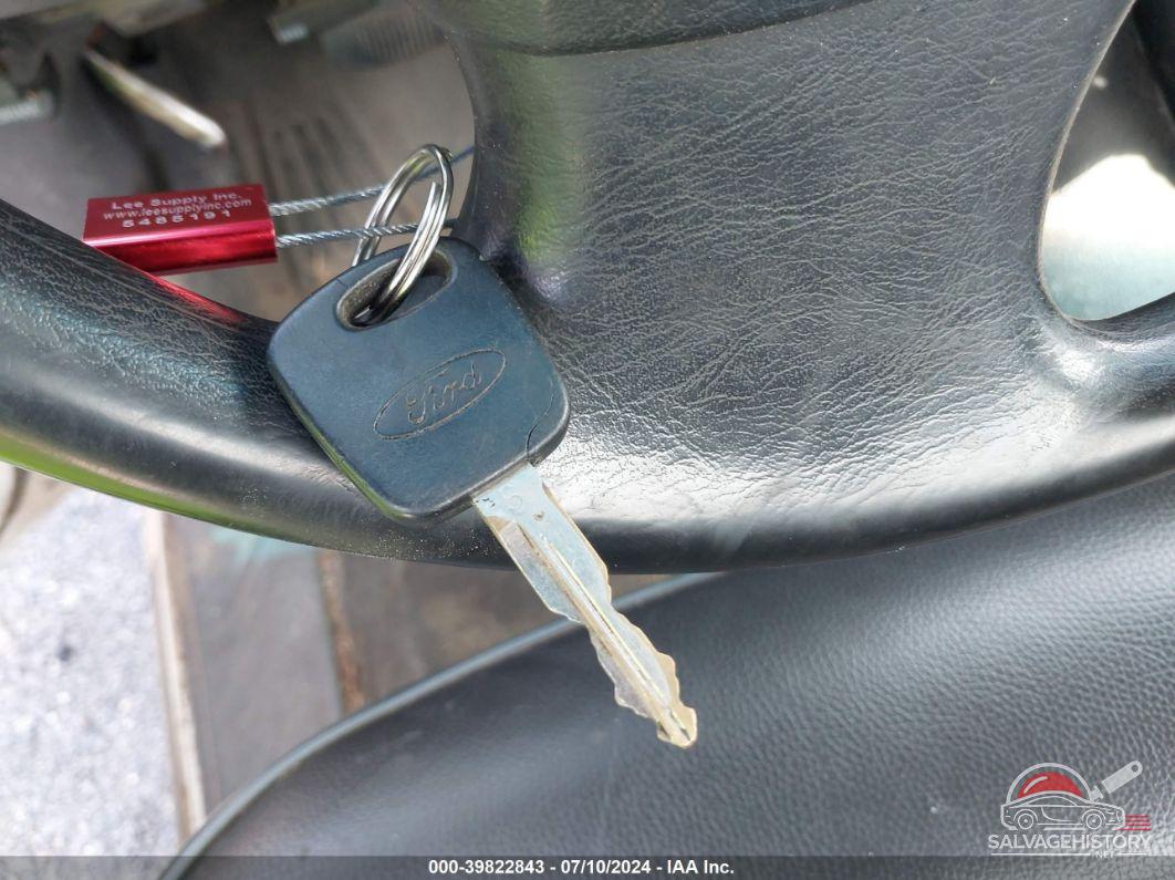 1FTRF17W01NA11087 2001 FORD F150 photo no. 11