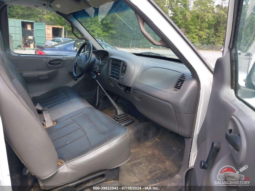 1FTRF17W01NA11087 2001 FORD F150 photo no. 5