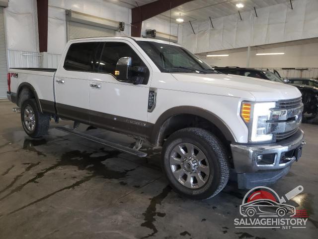 1FT7W2BT2JEB58392 2018 FORD F250 photo no. 4