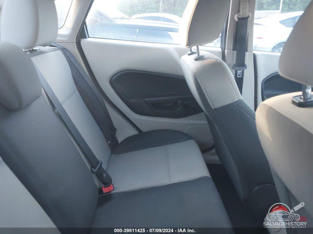3FADP4AJXCM117734 2012 FORD FIESTA photo no. 8