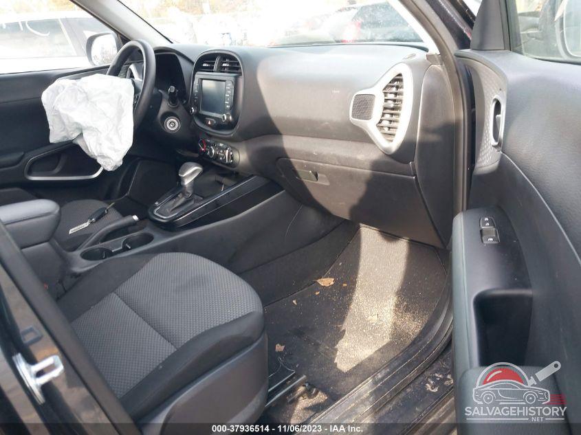 3FADP4FJ1FM149131 2015 FORD FIESTA photo no. 5