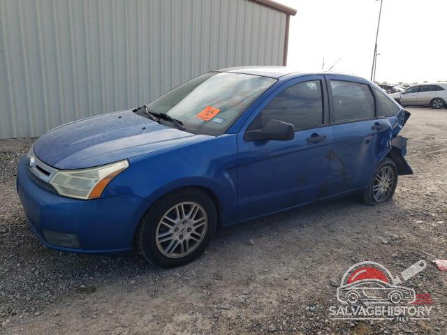 1FAHP3FN4AW246704 2010 FORD FOCUS photo no. 4