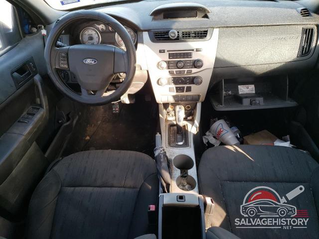 1FAHP3FN4AW246704 2010 FORD FOCUS photo no. 8