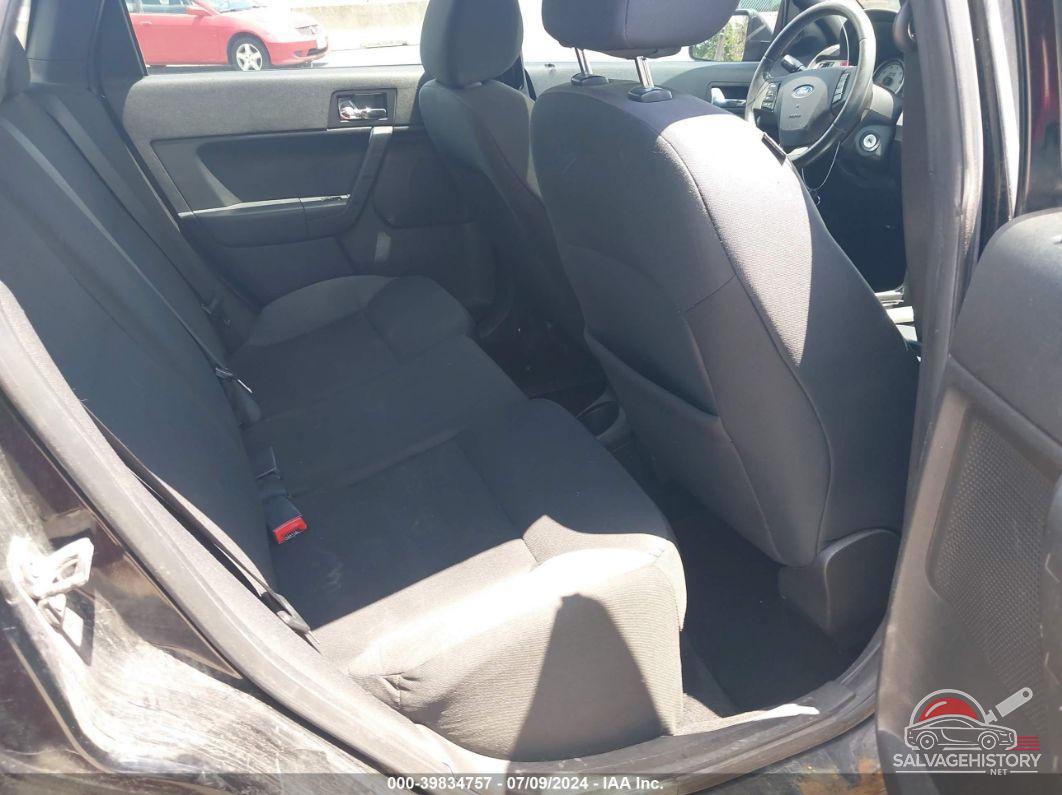 1FAHP3GN1BW102298 2011 FORD FOCUS photo no. 8