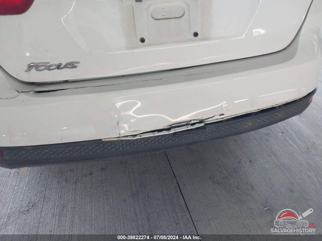 1FADP3E29HL277772 2017 FORD FOCUS photo no. 6