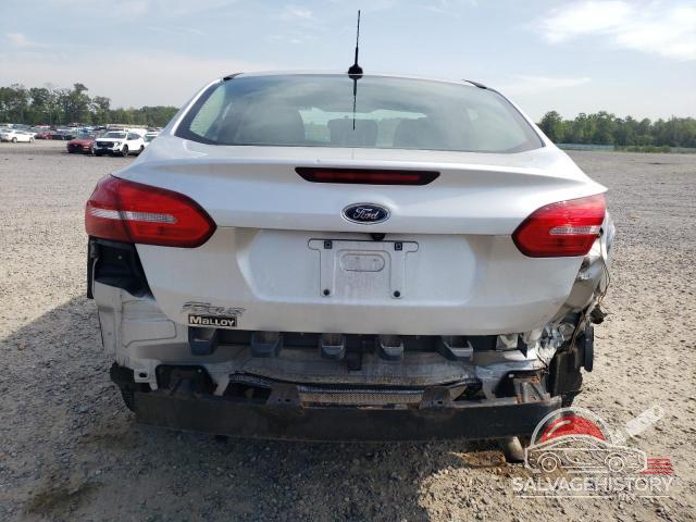 1FADP3E25JL255788 2018 FORD FOCUS photo no. 6