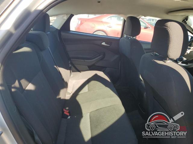 1FADP3FE7JL284802 2018 FORD FOCUS photo no. 10