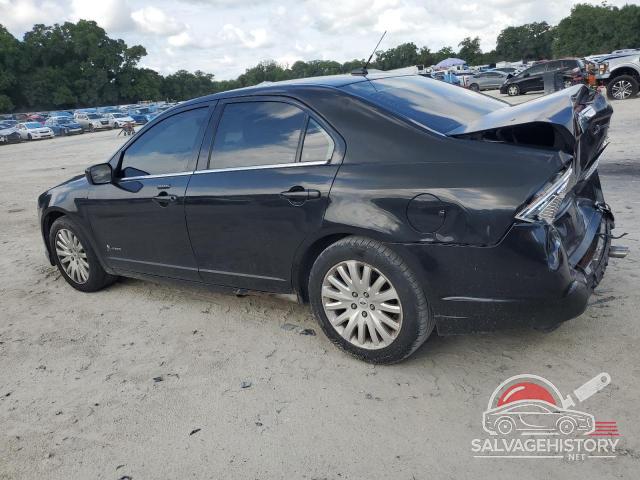 3FADP0L39AR135973 2010 FORD FUSION photo no. 2