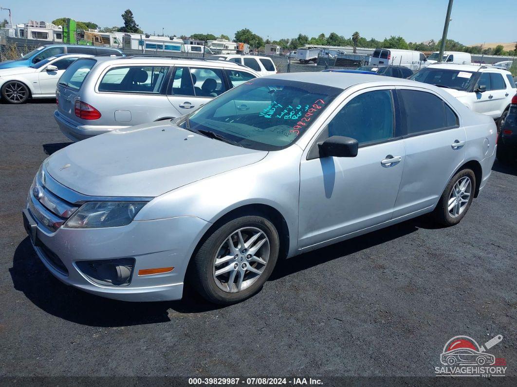 3FAHP0GA0BR121925 2011 FORD FUSION photo no. 2