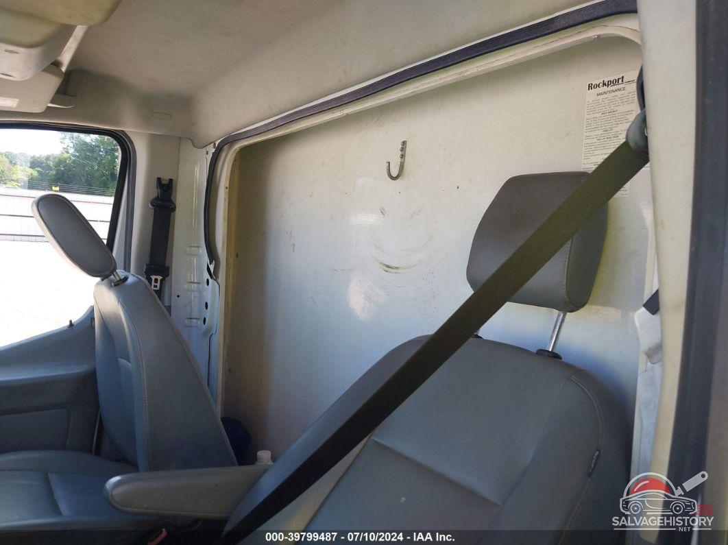 1FDBW5PM8HKA69172 2017 FORD TRANSIT-350 CUTAWAY photo no. 6