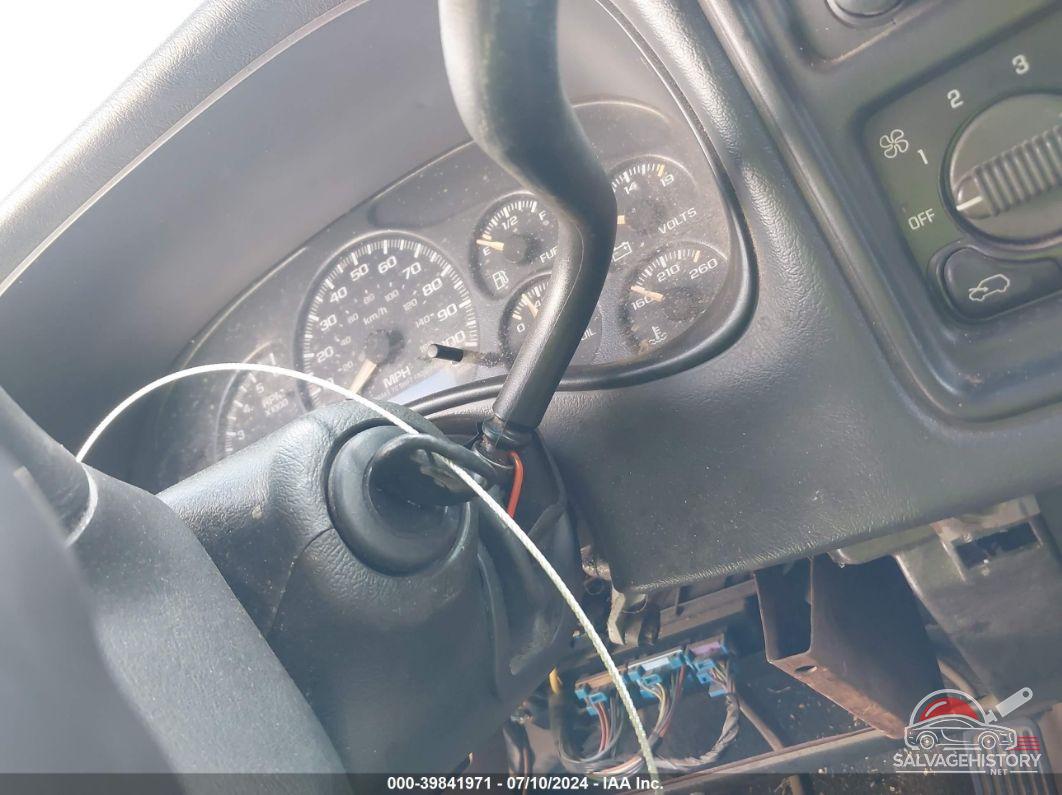 2GTEC19V521389162 2002 GMC NEW SIERRA photo no. 11