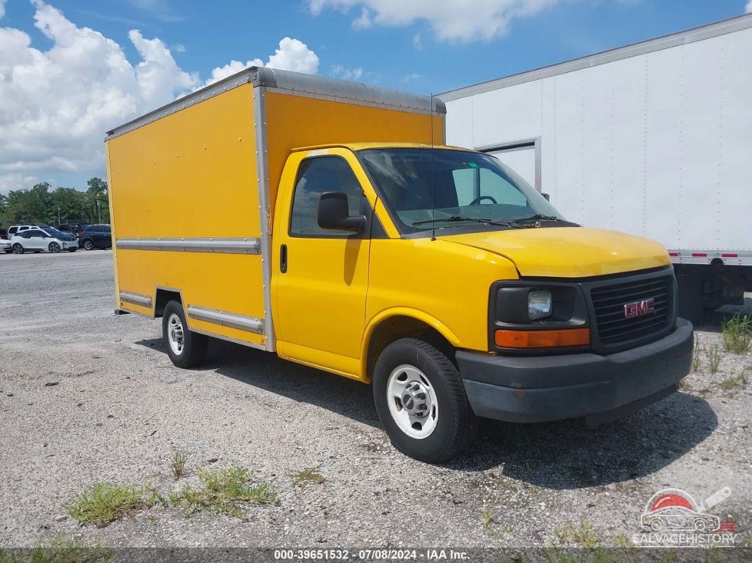 1GDY72CA7B1900532 2011 GMC SAVANA CUTAWAY photo no. 2