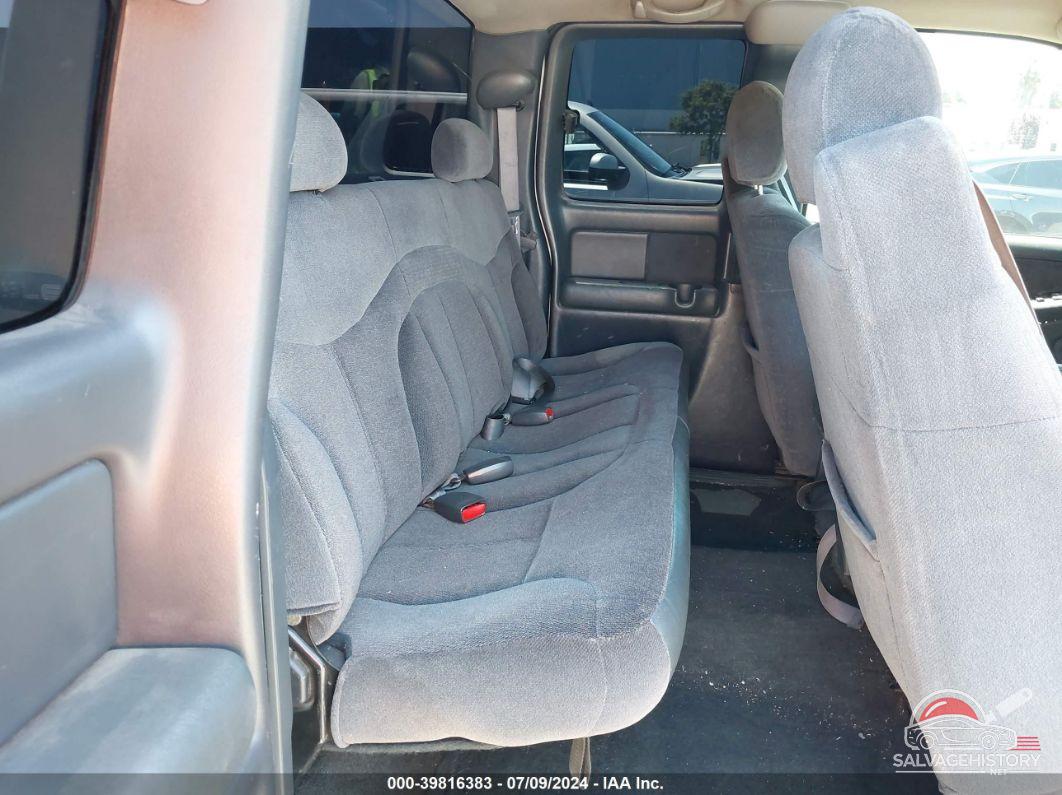 2GTEC19V021126626 2002 GMC SIERRA 1500 photo no. 8