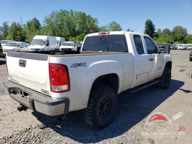 1GT5K0BG9AZ167870 2010 GMC SIERRA photo no. 3