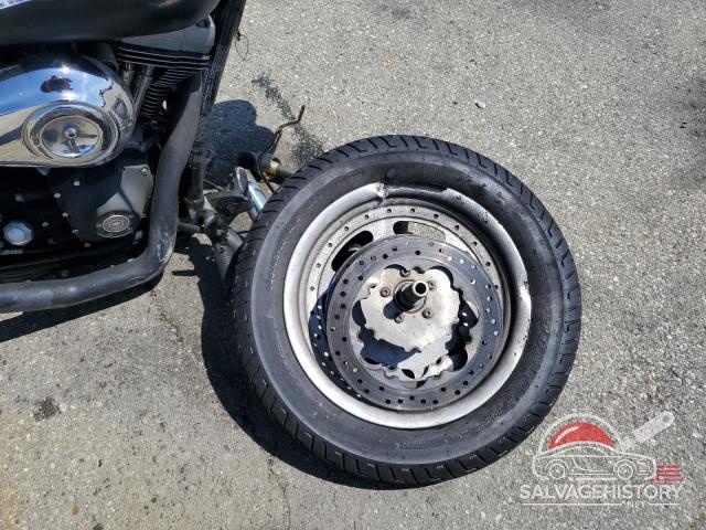 1HD1GY415BC318438 2011 HARLEY-DAVIDSON FX photo no. 8