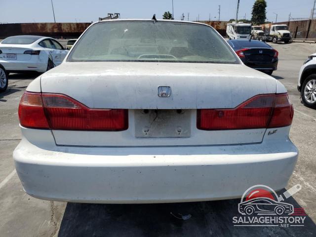 1HGCG5647WA221938 1998 HONDA ACCORD photo no. 6