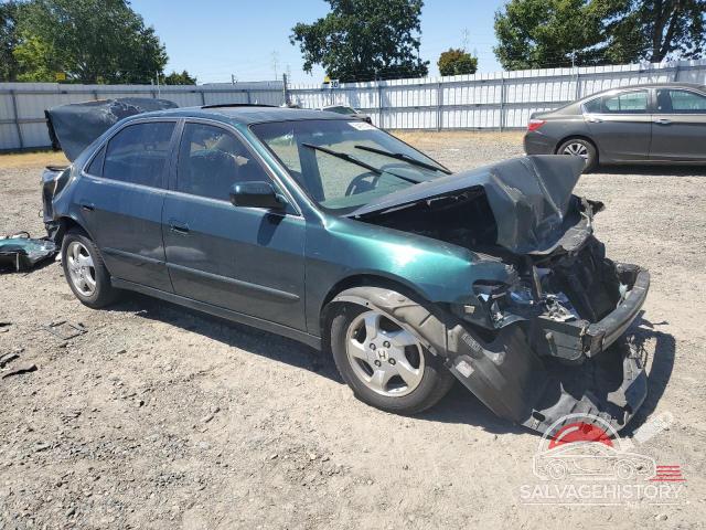 1HGCG6673WA039248 1998 HONDA ACCORD photo no. 4