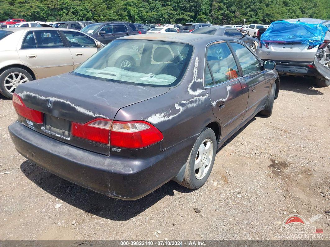 1HGCG1652XA034271 1999 HONDA ACCORD photo no. 4