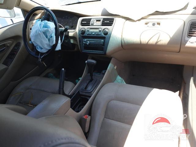 1HGCG225XXA029086 1999 HONDA ACCORD photo no. 8