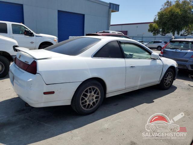 1HGCG22501A028293 2001 HONDA ACCORD photo no. 3