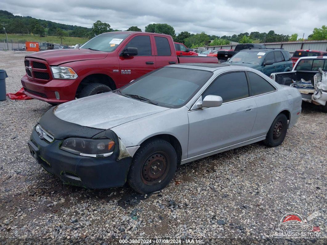 1HGCG325X1A000250 2001 HONDA ACCORD photo no. 2