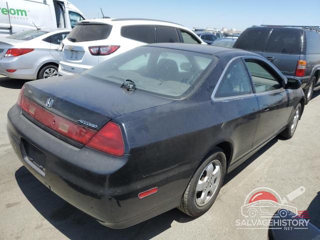 1HGCG32712A004254 2002 HONDA ACCORD photo no. 3