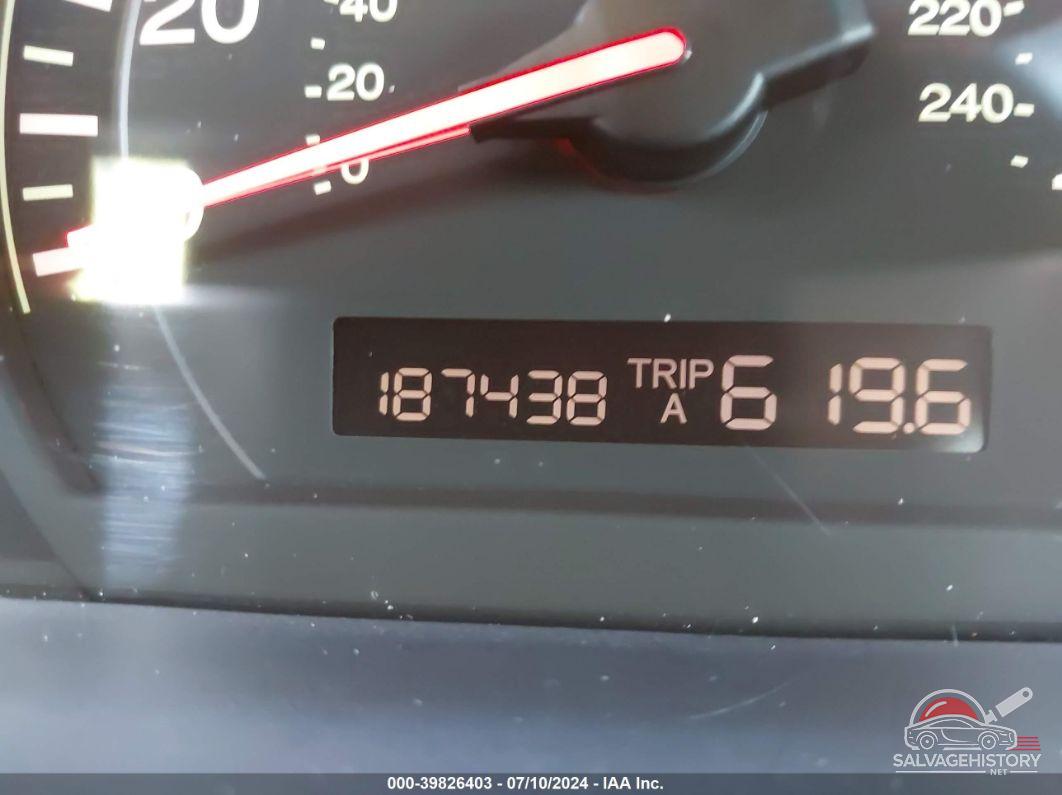 JHMCM56374C036139 2004 HONDA ACCORD photo no. 7