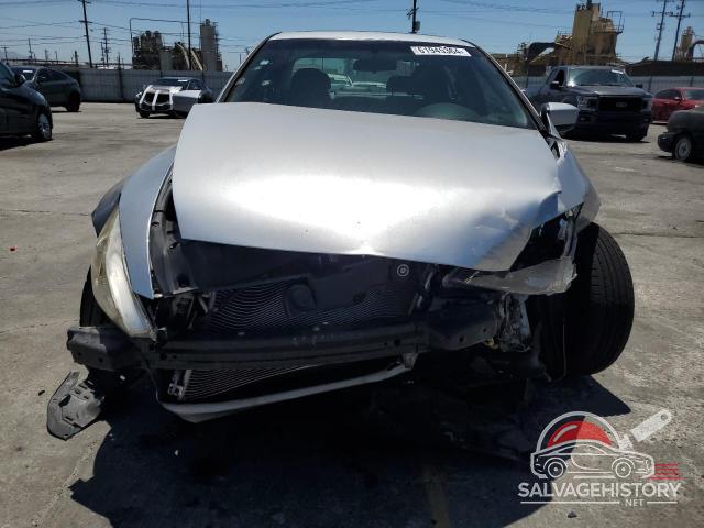 JHMCM567X4C009665 2004 HONDA ACCORD photo no. 5