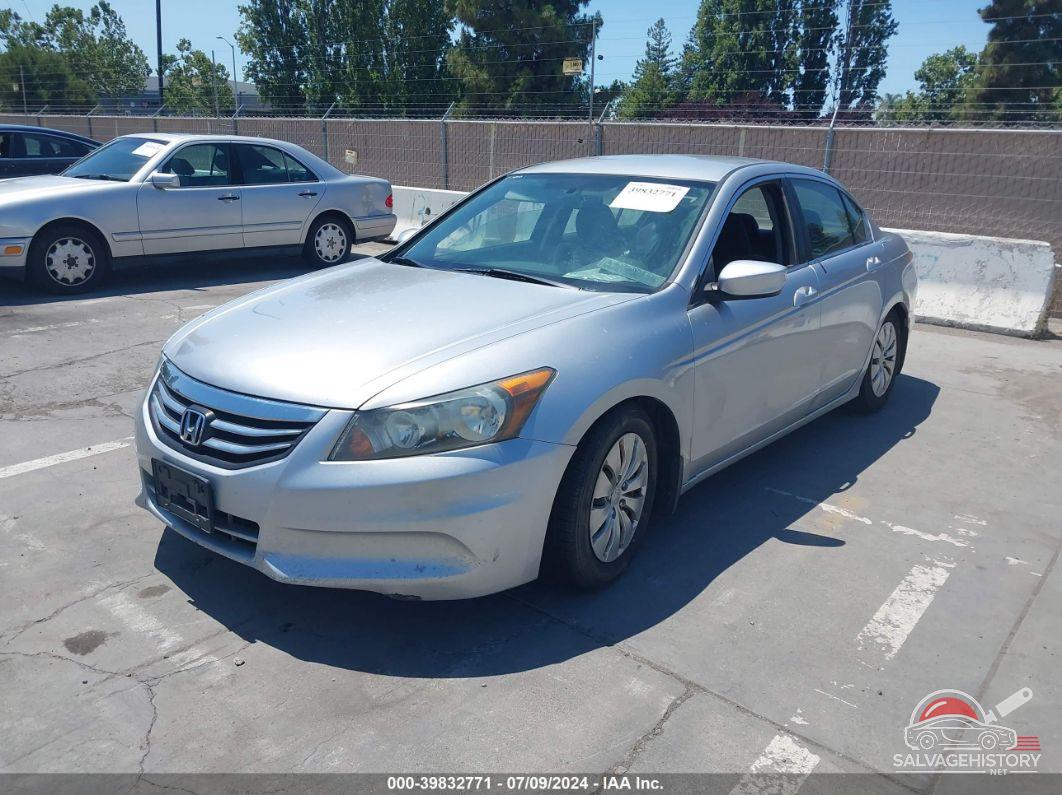 1HGCP2F32BA030993 2011 HONDA ACCORD photo no. 2
