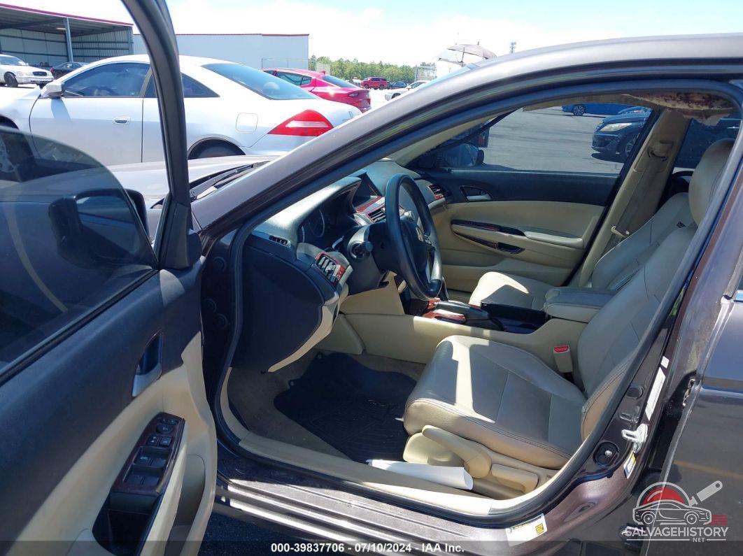1HGCP2F32BA082057 2011 HONDA ACCORD photo no. 5