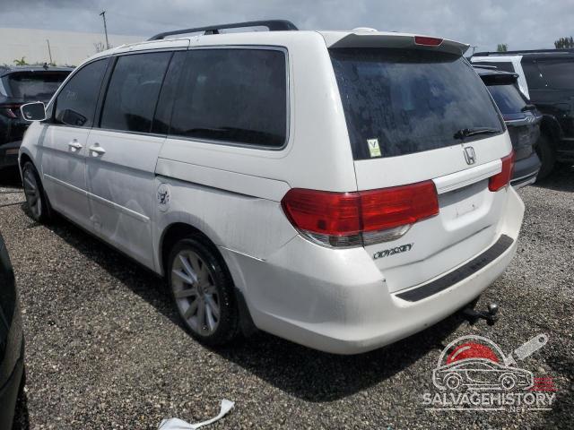 5FNRL386X8B402727 2008 HONDA All Models photo no. 2