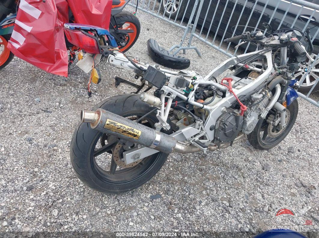 JH2PC2507RM302019 1994 HONDA CBR600 photo no. 4