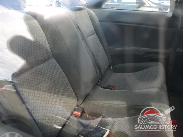 1HGEM22184L075031 2004 HONDA CIVIC photo no. 10